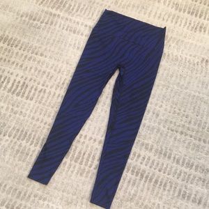 K-DEER - Athletic Leggings